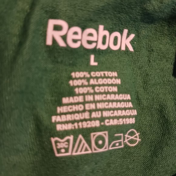 New Jersey Devils Face Off Collection TShirt - Picture 2 of 5